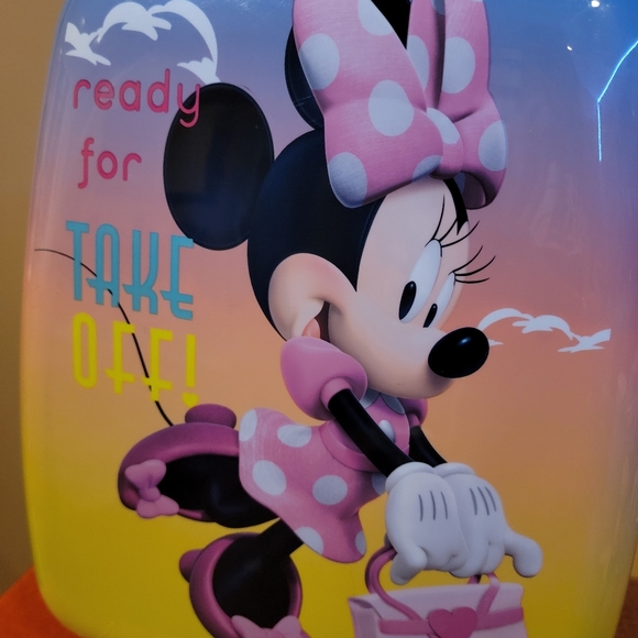 Minnie Mouse Carry-On Luggage - Picture 13 of 13